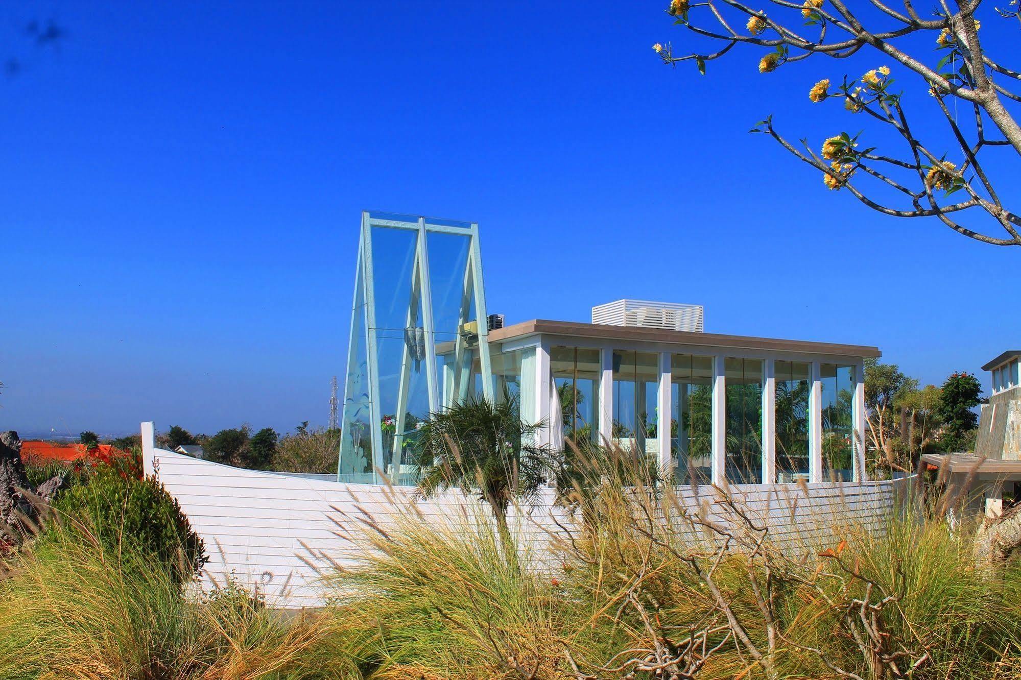 Noah Villa And Chapel Jimbaran Exterior foto