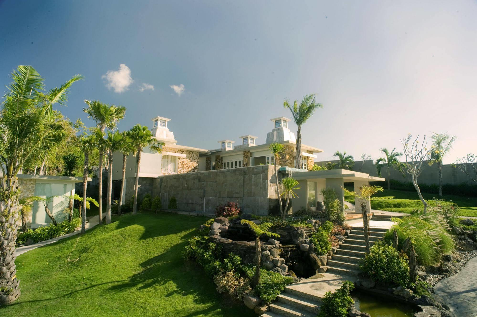 Noah Villa And Chapel Jimbaran Exterior foto